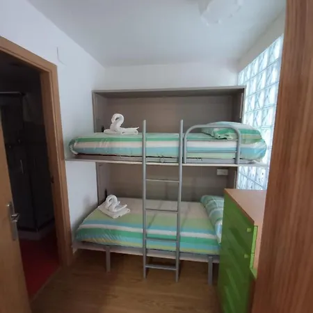 Apartamento Naturaleza Y Playa, En Familia דירה *
